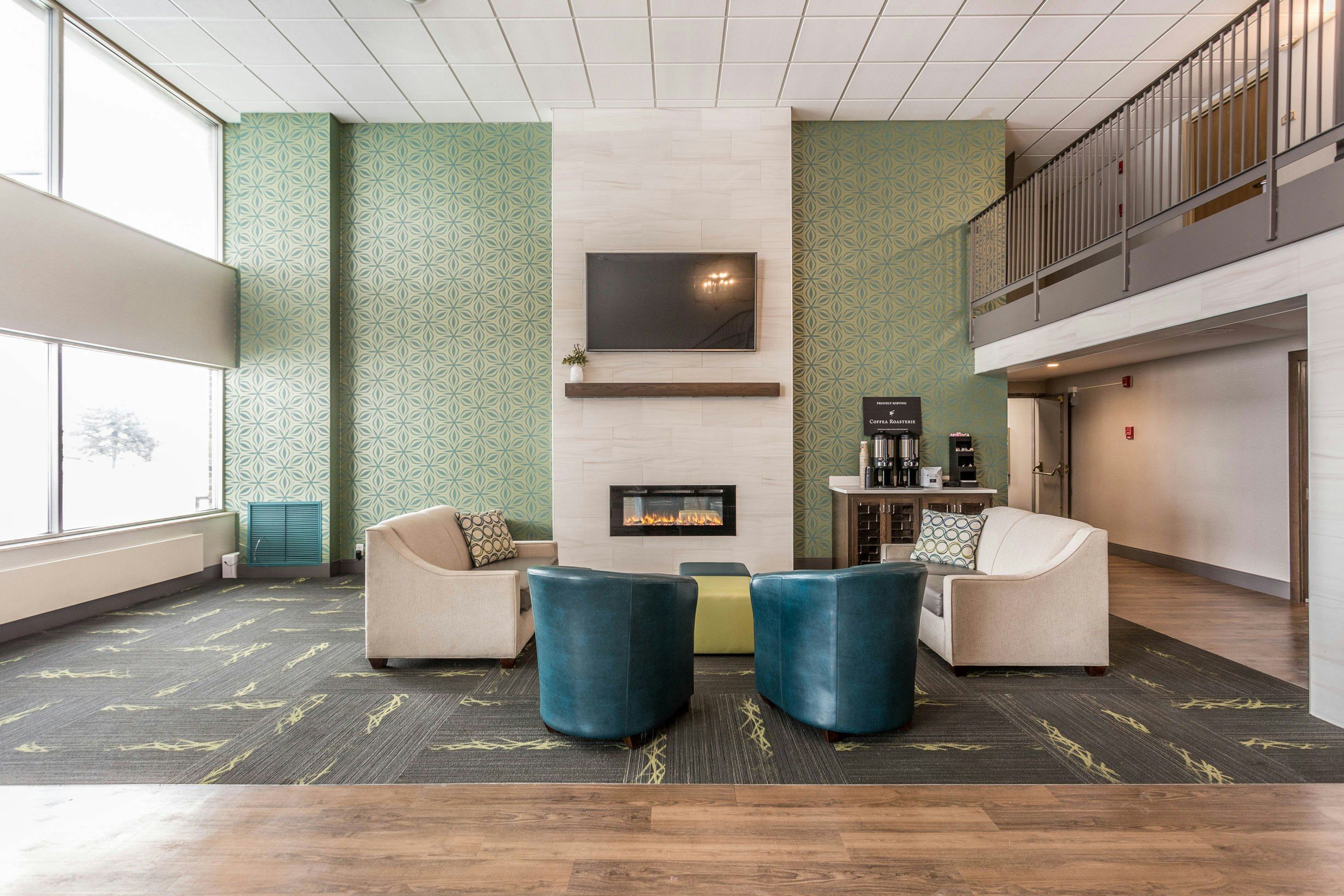 EverSpring Inn and Suites 2/3