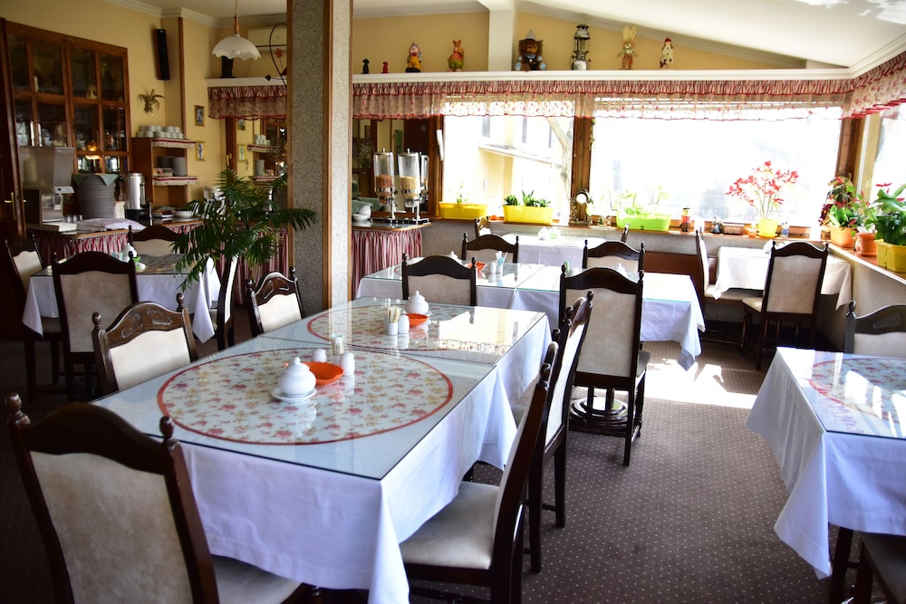 Garni Hotel Lav 34/50