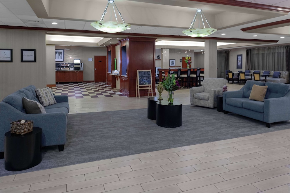 Hampton Inn Woodbridge 34/58