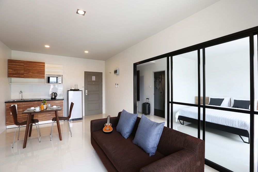 Sukh Serviced Apartment 16/37