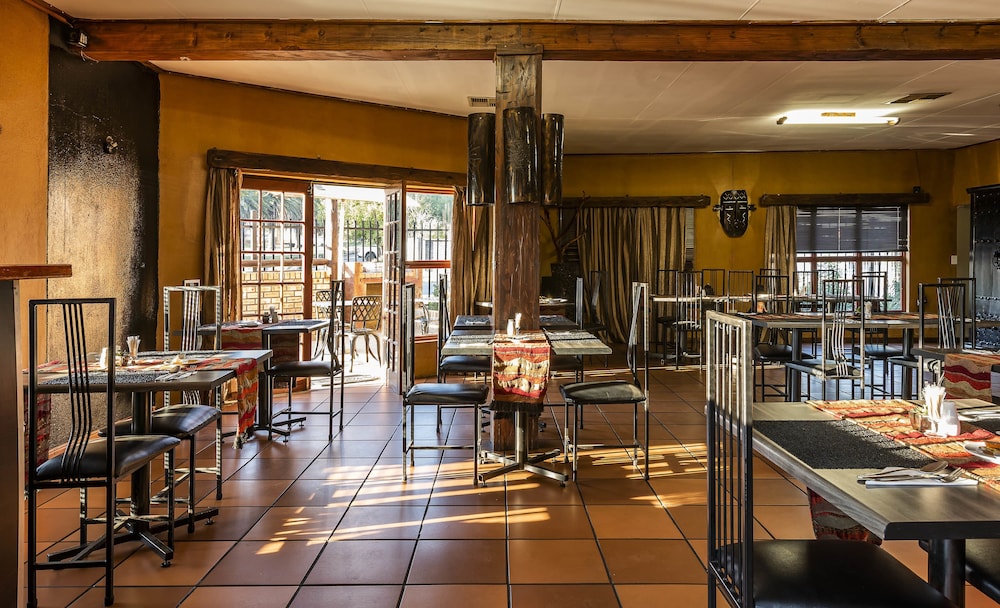 Kuruman Inn by Country Hotels 30/42