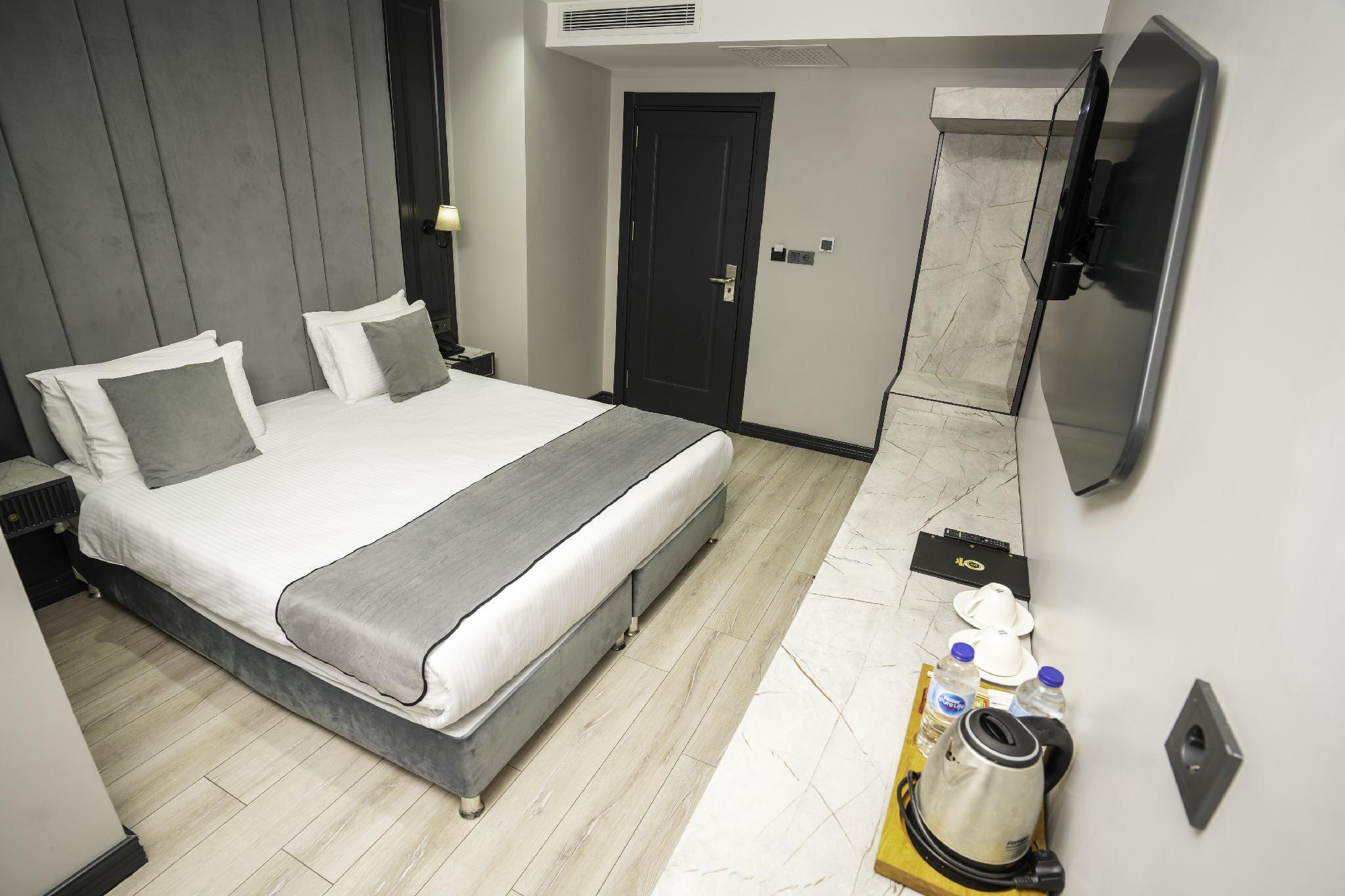 Economy, Double Bed, No Window