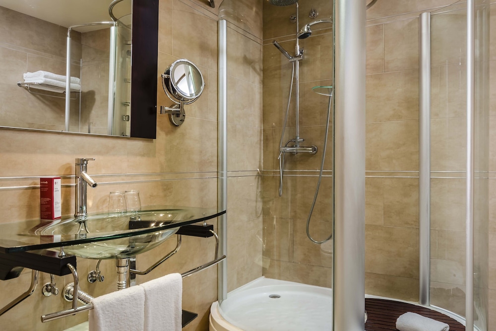 Dorma Cunit Suites & SPA 57/60