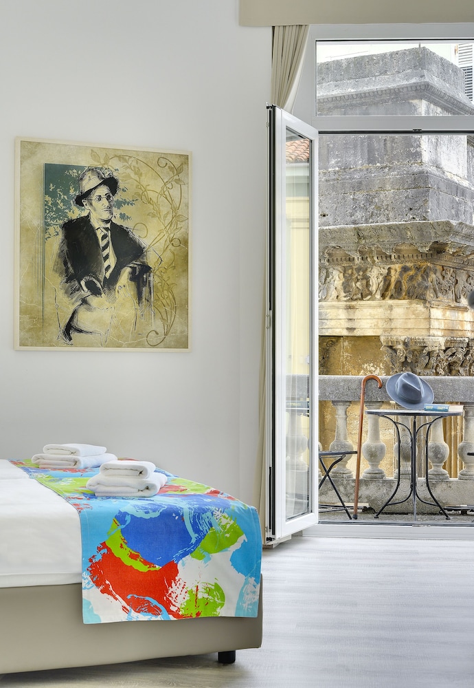 BOUTIQUE HOSTEL JOYCE 27/50