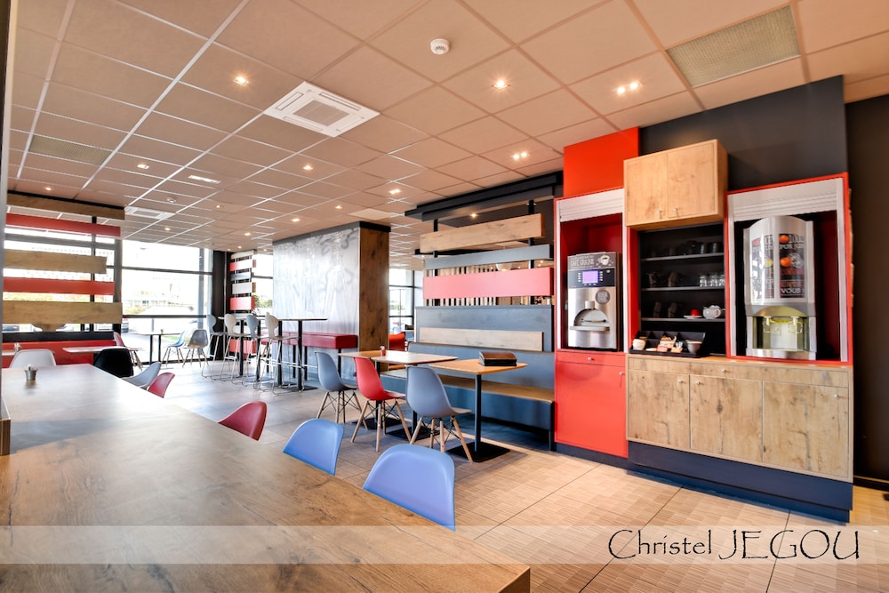 Ibis Niort Est Mendes France 36/47