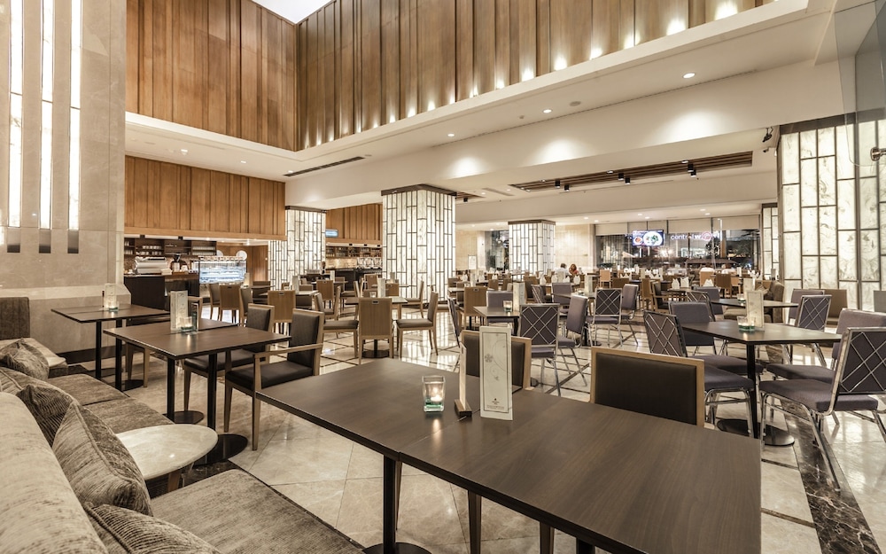 Arnoma Grand Bangkok 46/58