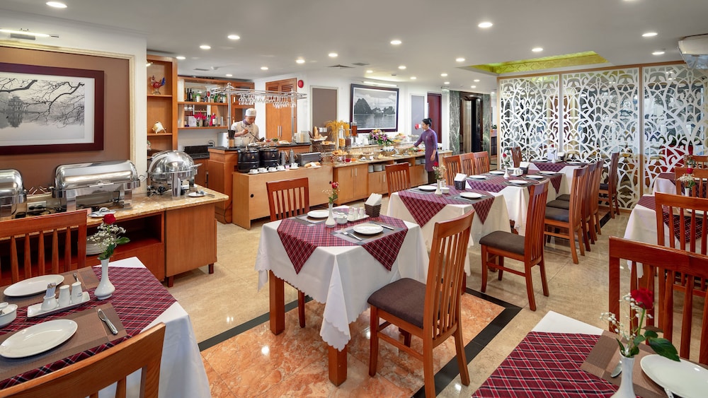 restaurant-cafeteria