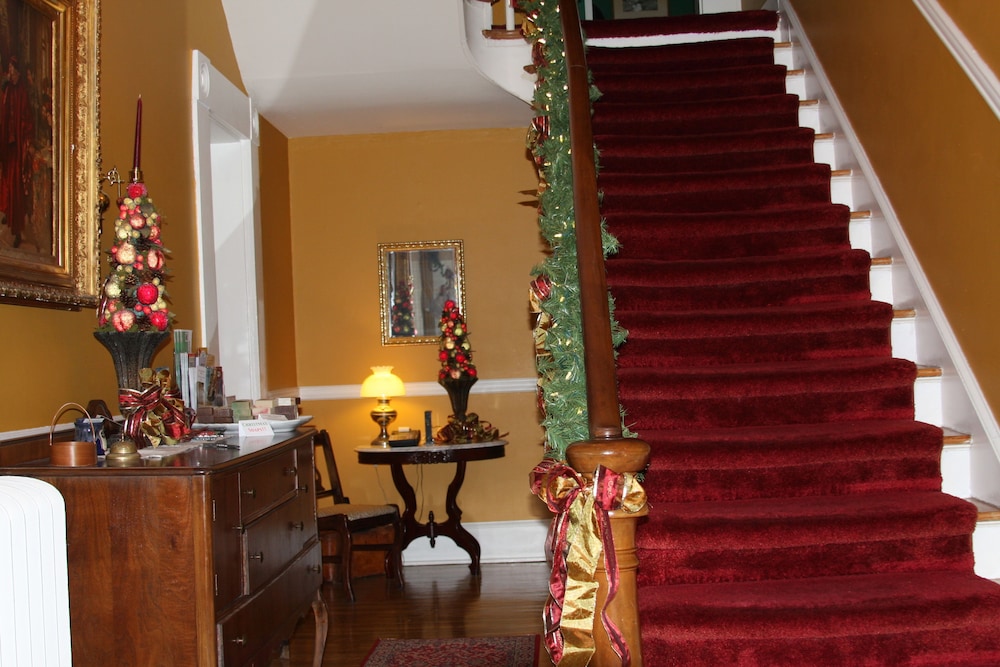 The Carriage Inn B&B 4/48
