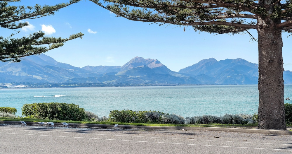 Kaikoura Waterfront Apartments 46/50