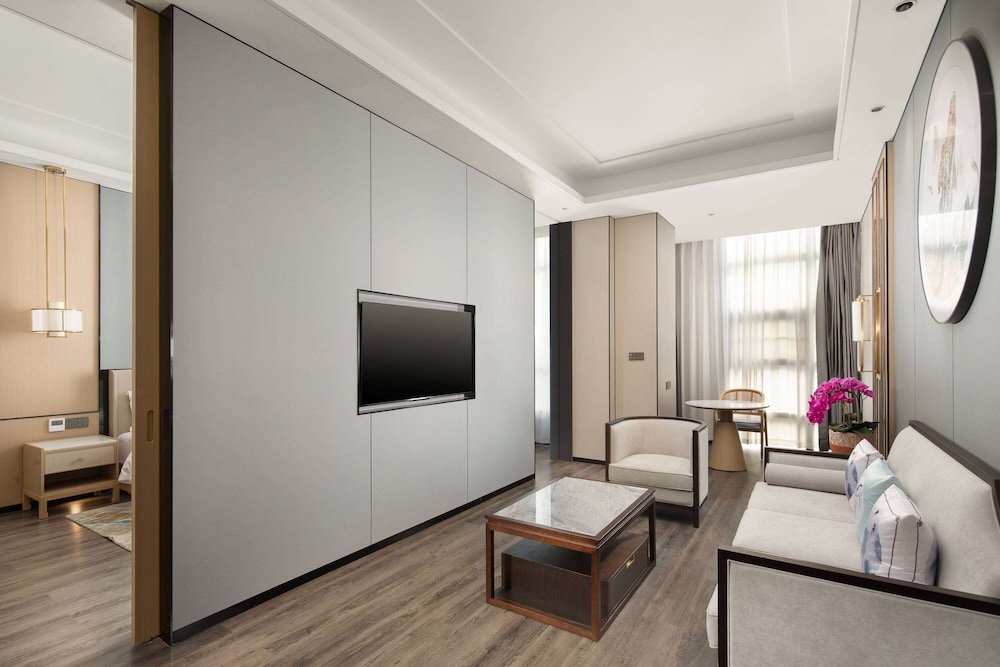 Ramada Encore by Wyndham Xishuangbanna Jinghong 9/14