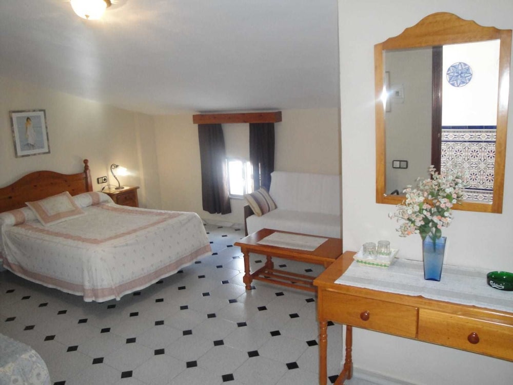 Hostal Malaga 5/50