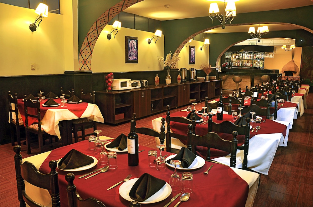 Casona Plaza Hotel Centro 43/53