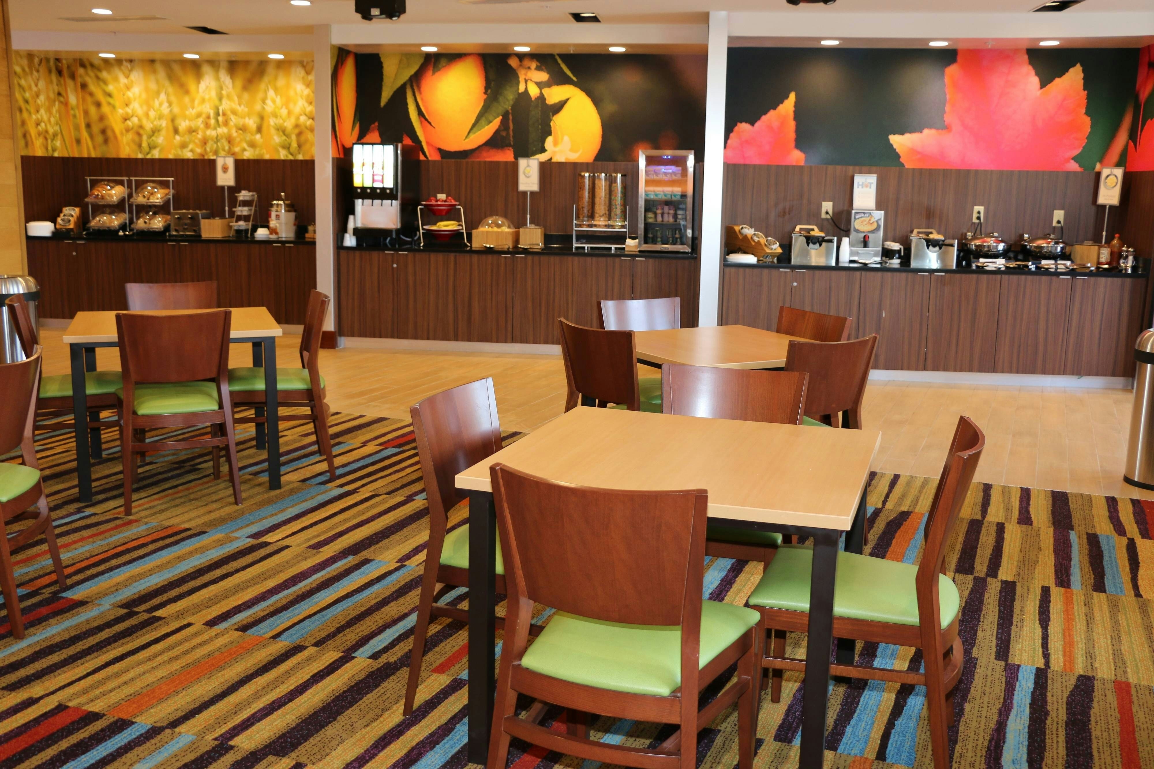 Fairfield Inn Suites By Marriott Bowling Green 25/33