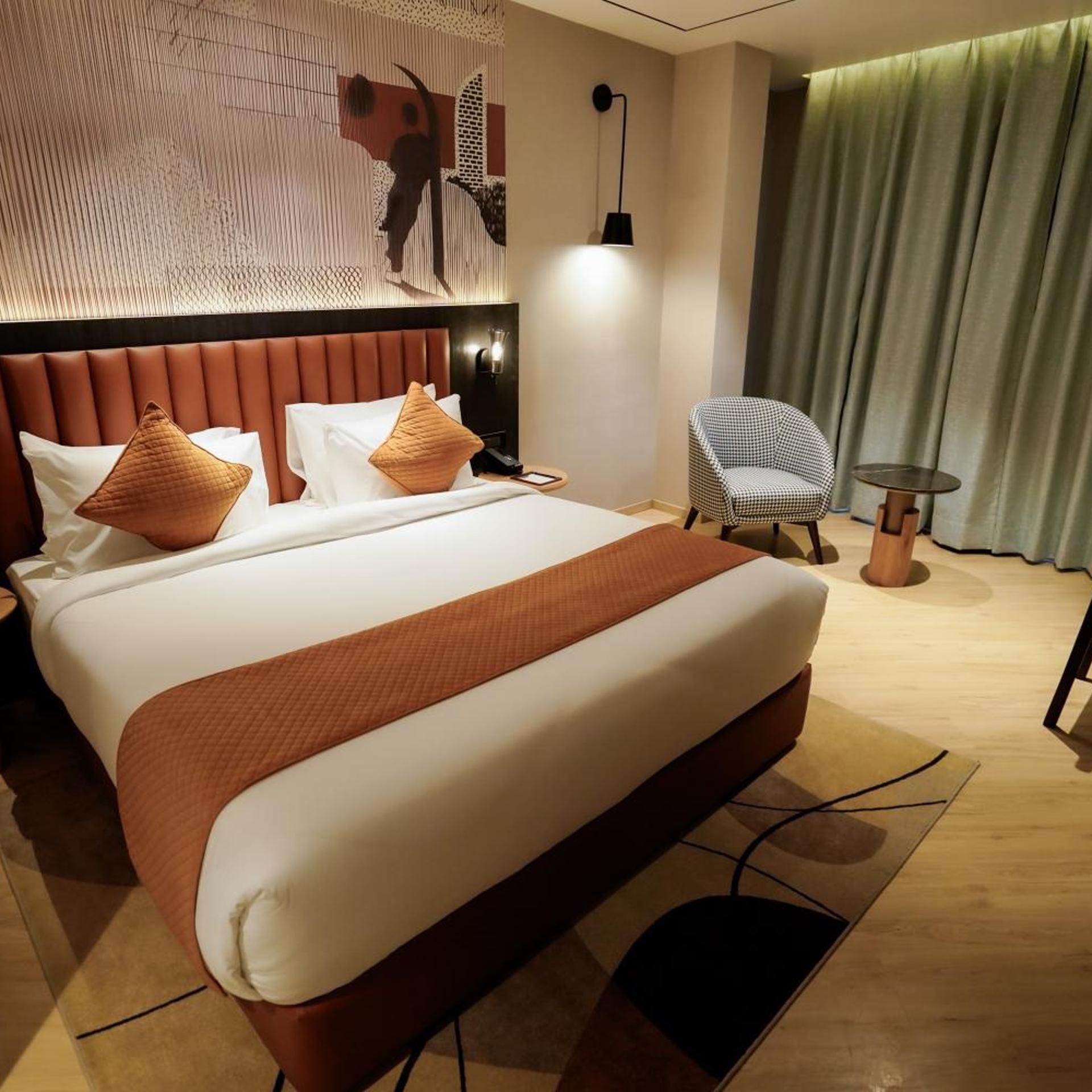 Ramada Encore by Wyndham Chandigarh Zirakpur 24/60