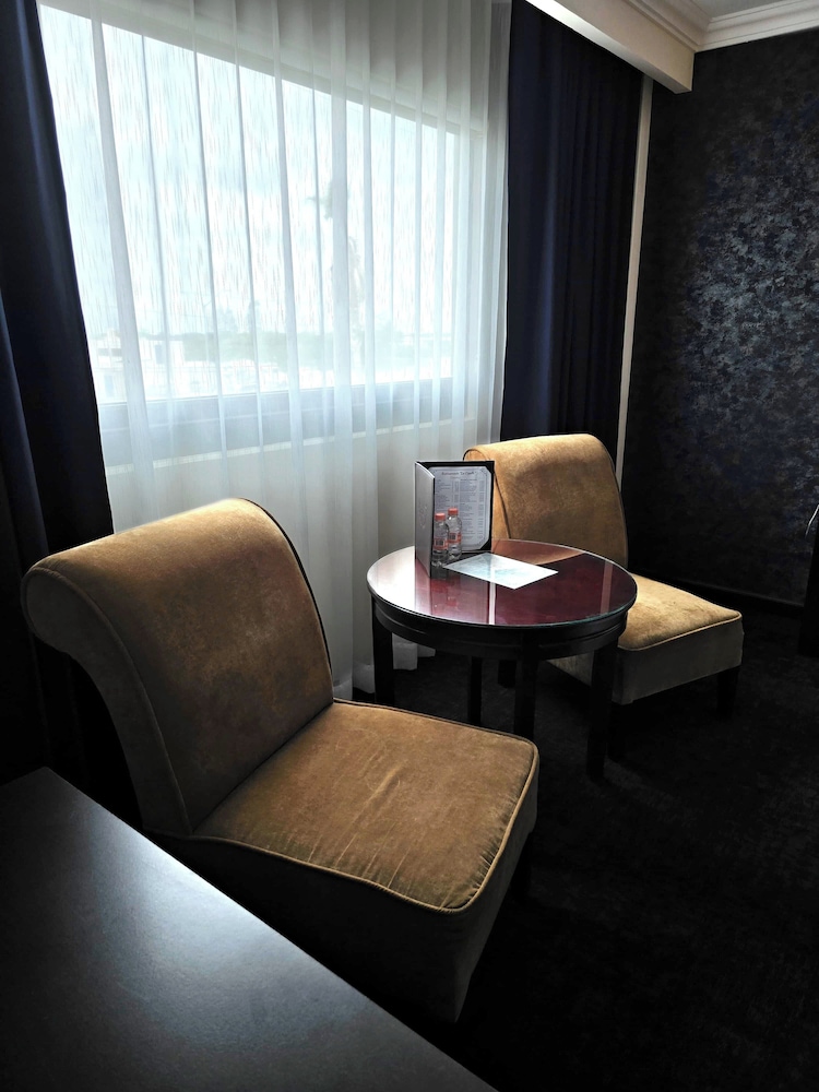 Hotel Two Select 40/60