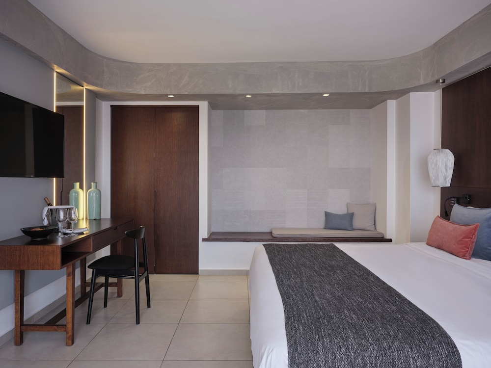 Atlantica Caldera Palace 18/58