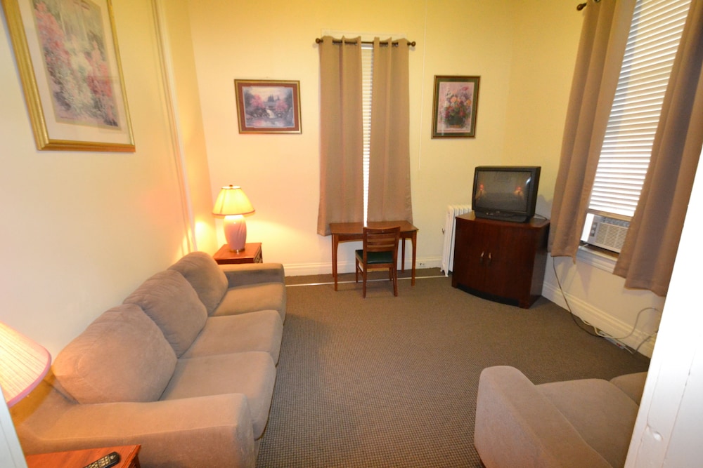 Perfect Stay Inn & Suites 37/49