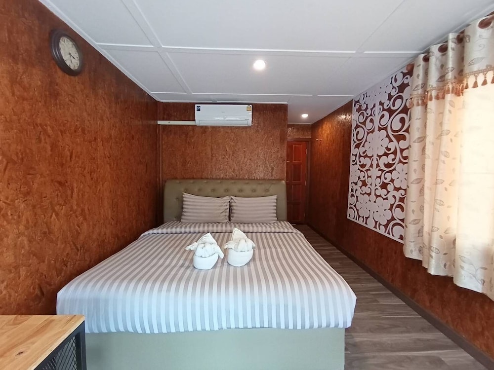 Goodview Resort & Camping 13/50