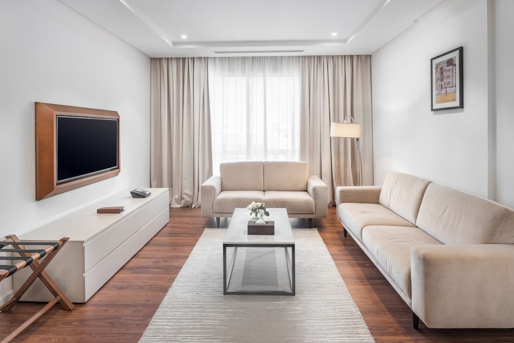 فندق قمر جدة(Landmark Hotel & Suites (formerly Al Qamar Hotel)) 25/46