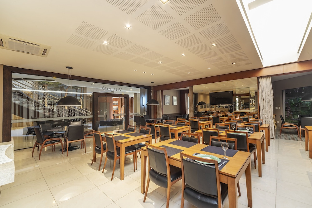 Hotel Laghetto Villa Moura 38/50