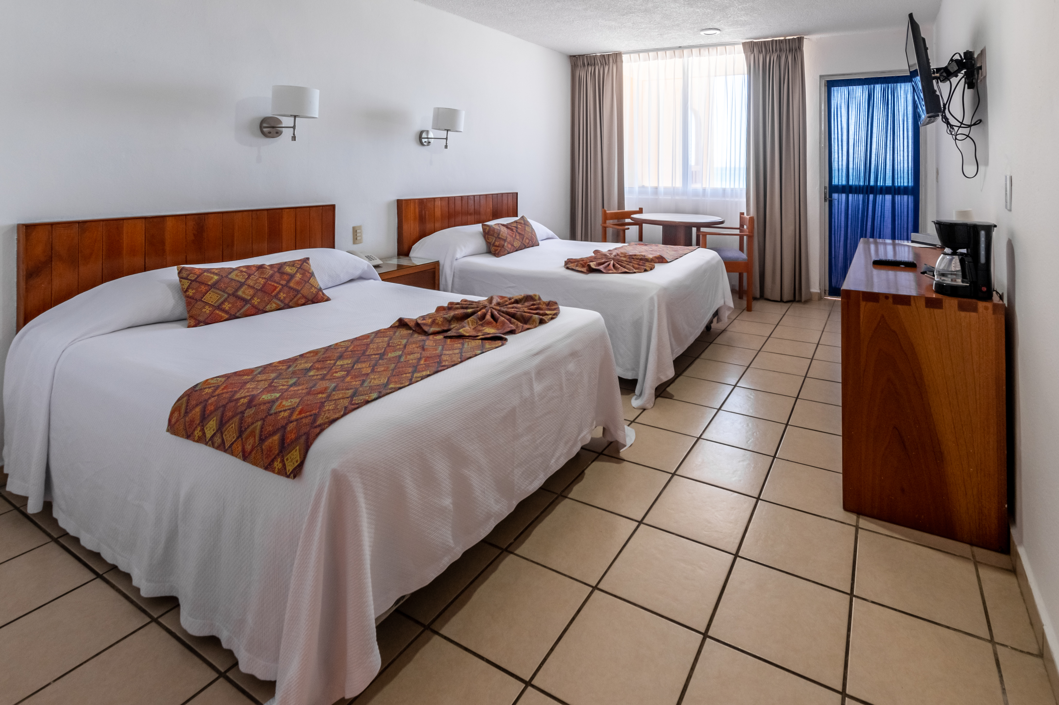 Standard, Ocean View, Costa De Oro Beach Hotel 2/2