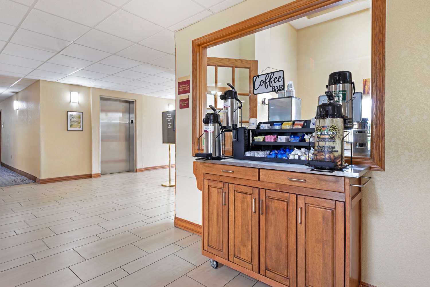 Best Western Locust Grove Inn & Suites 8/26
