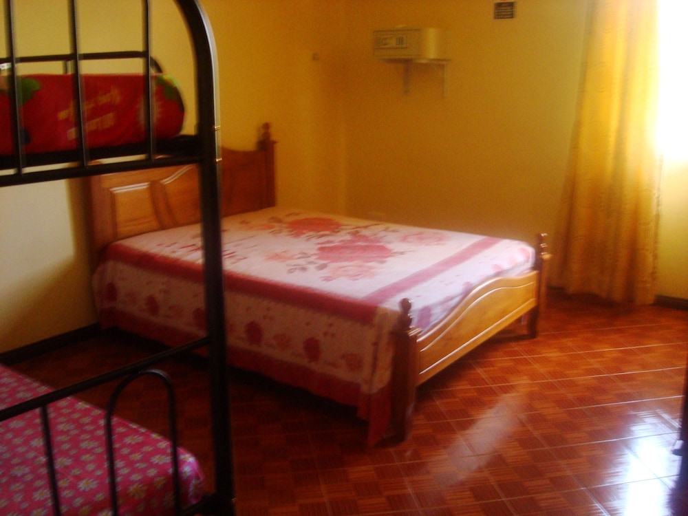La Villa De Marie 12/47