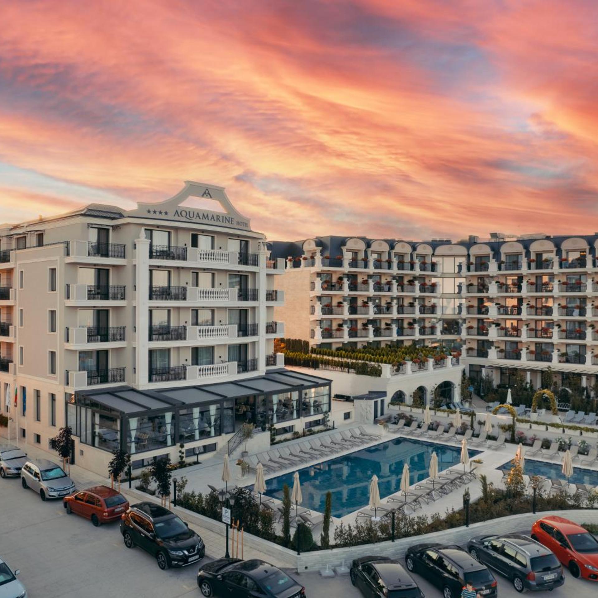 Aquamarine Hotel 3/49