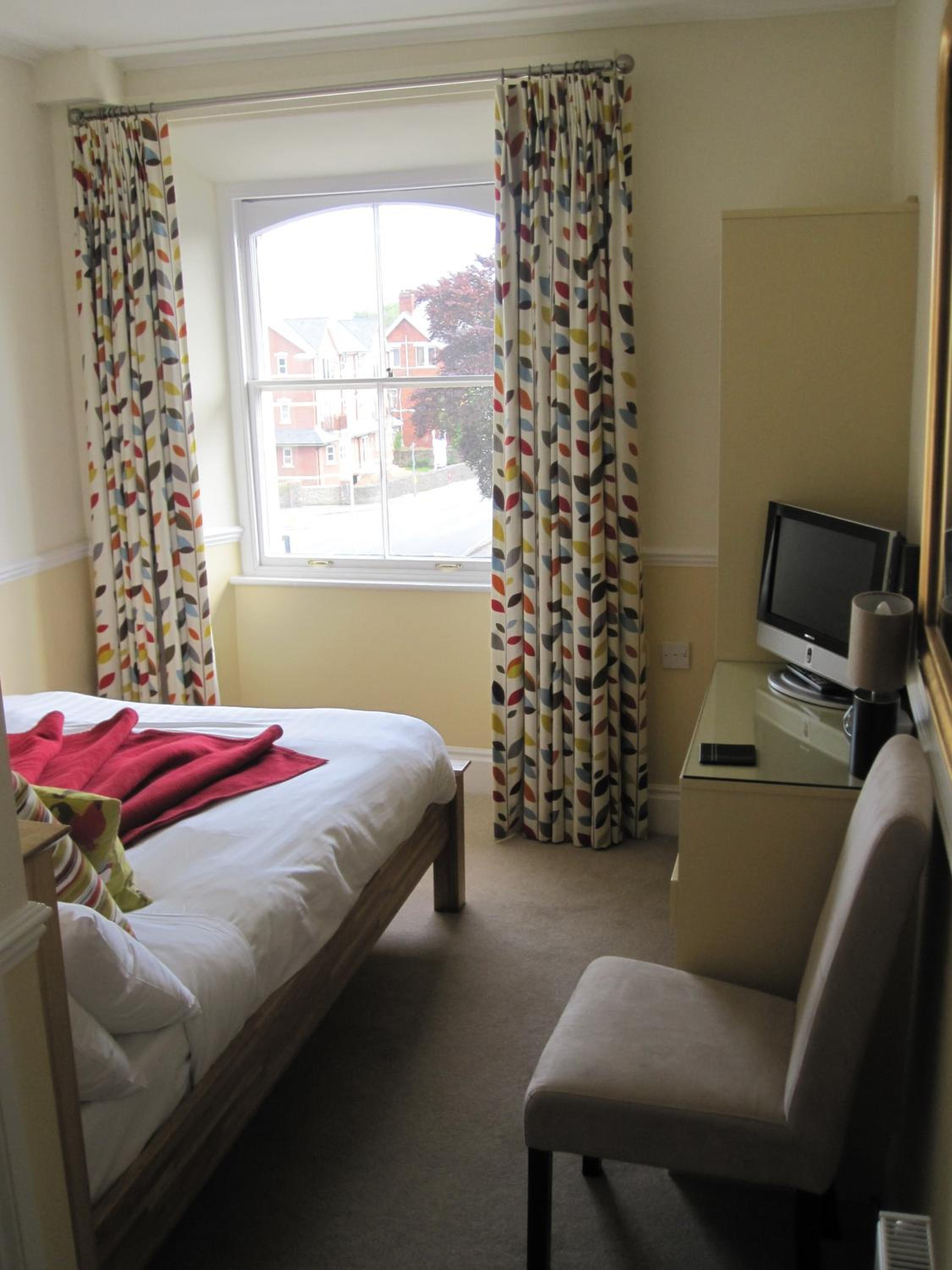 غرفة صغيرة مزدوجة