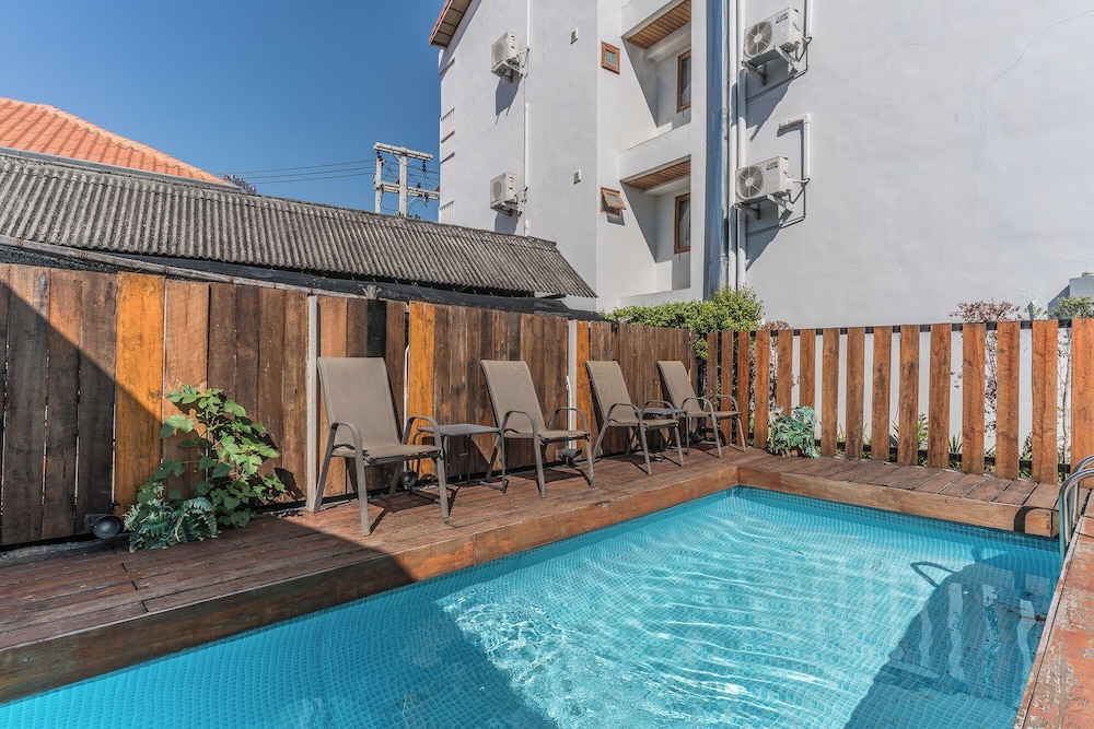 Nuan Boutique Hotel 56/63