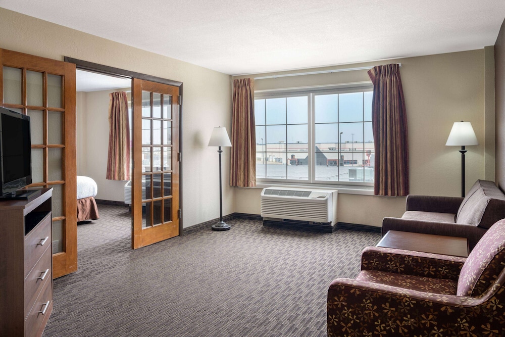 Americinn by Wyndham Cedar Rapids North 21/33