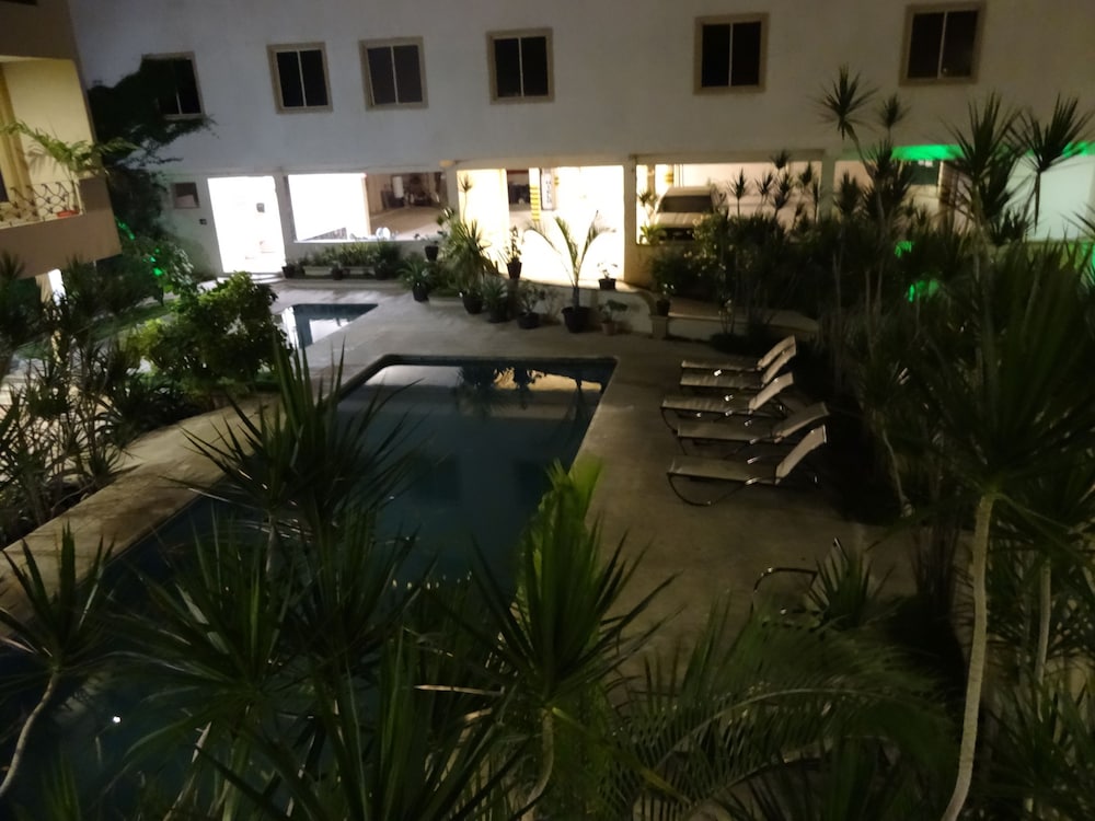Hotel Mediterraneo 3/42