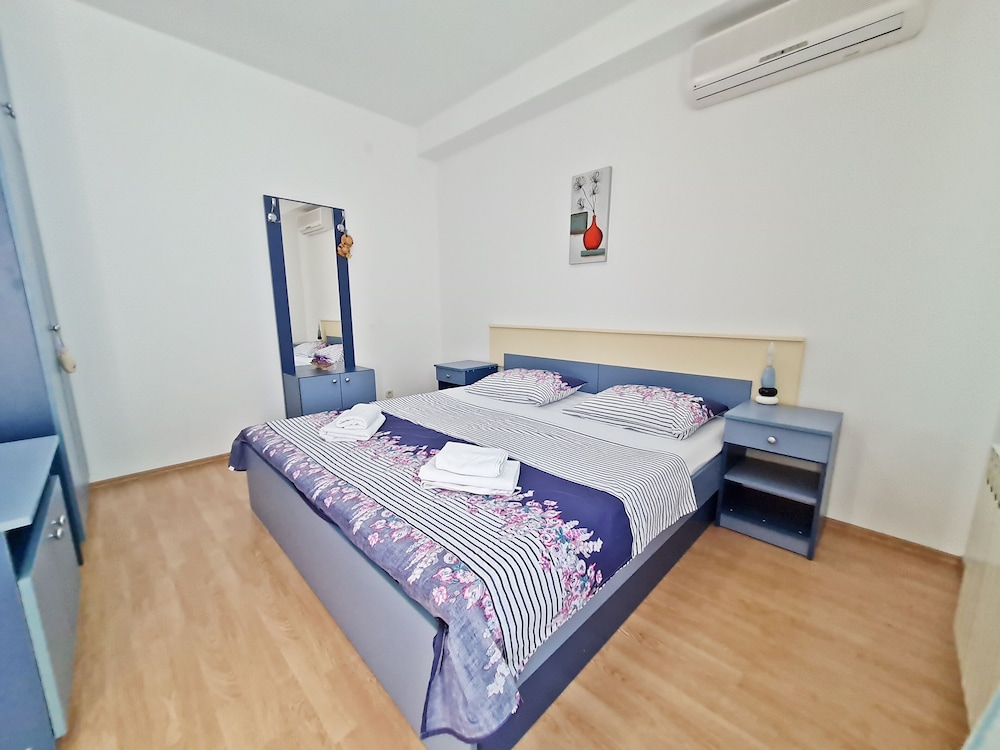 APARTMENTS ROOMS PORAT 7/47