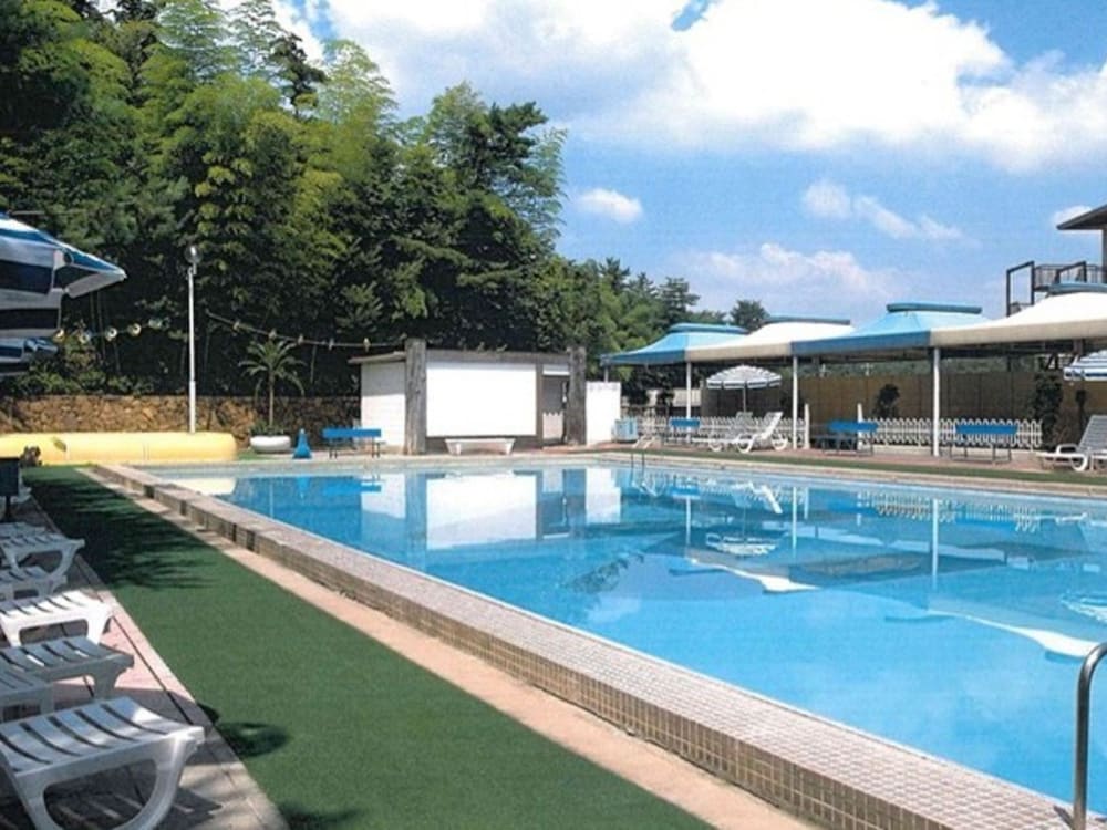 NARA PARK HOTEL 48/50