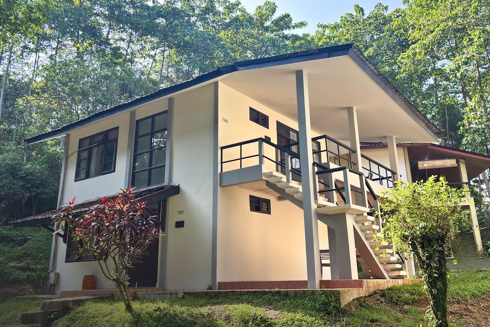 Grand Cempaka Resort Hotel Powered by Archipelago 6/49