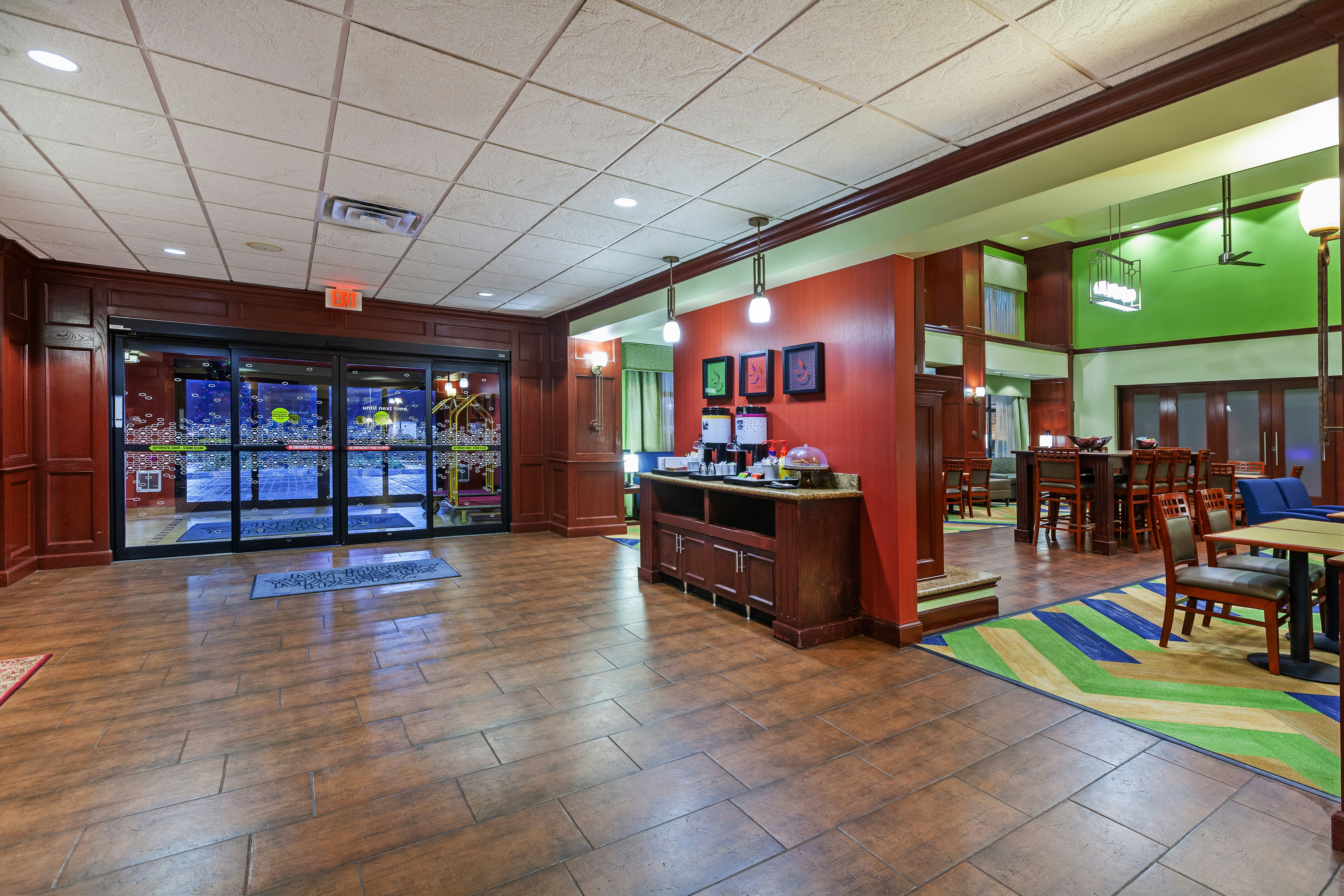 Hampton Inn & Suites Tulsa North/Owasso 11/47
