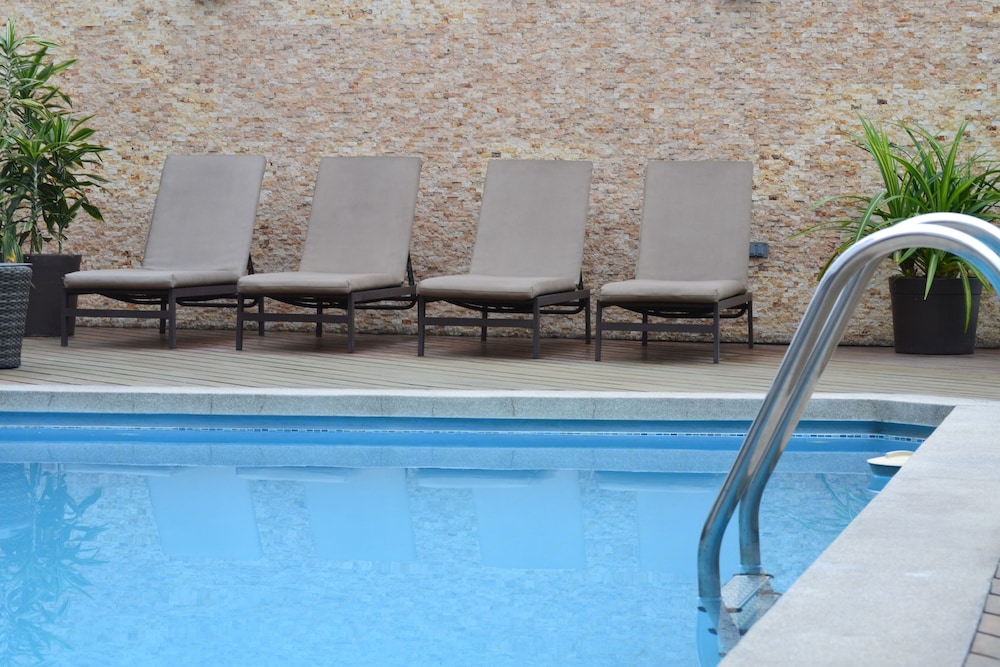 Hotel Jose Antonio Executive 4/46