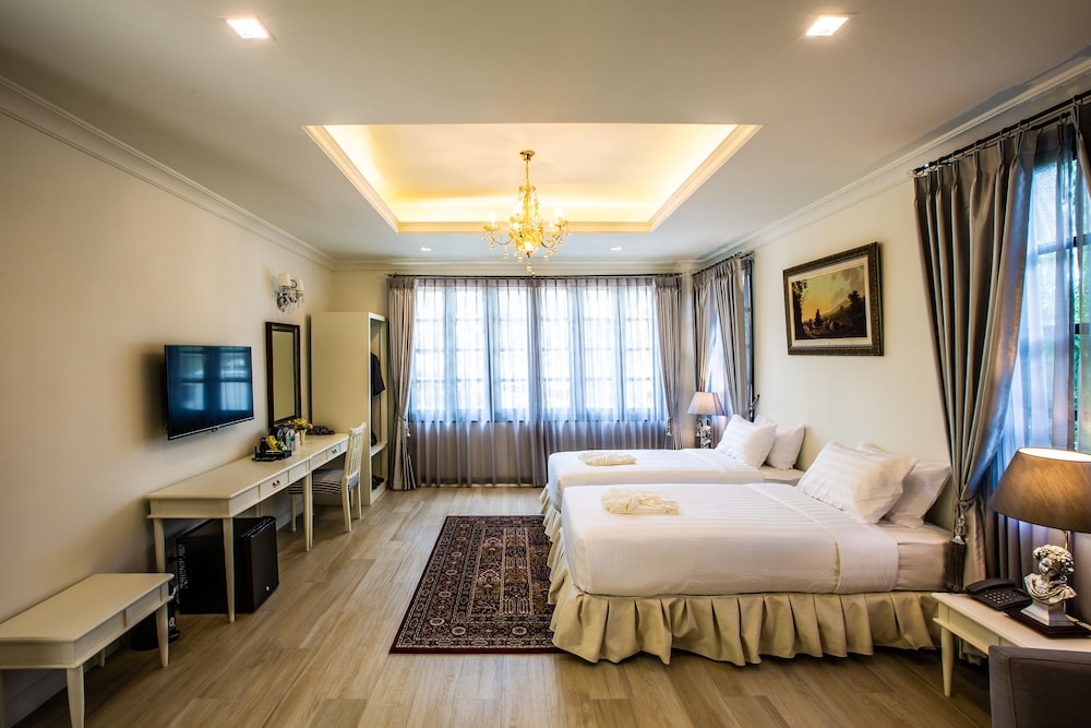 Merchant Villa 6/50