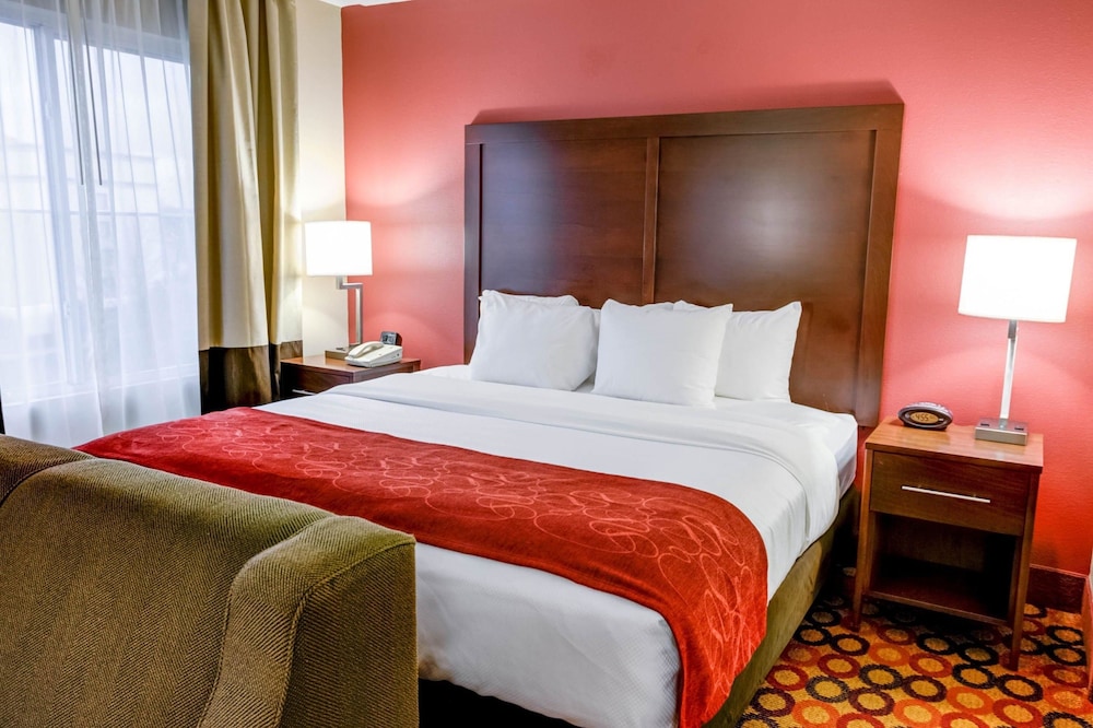 Concord Suites by IHG 9/32