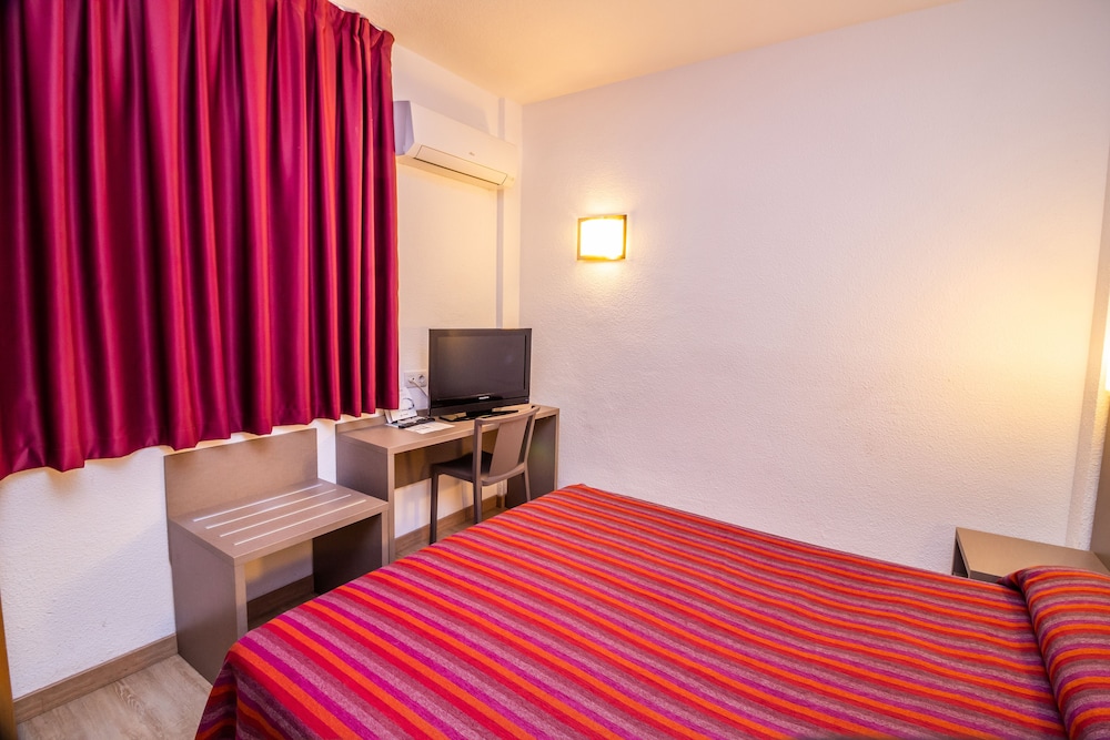 Hotel Montesol 20/64