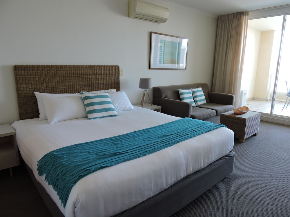 Mantra Ettalong Beach 15/71