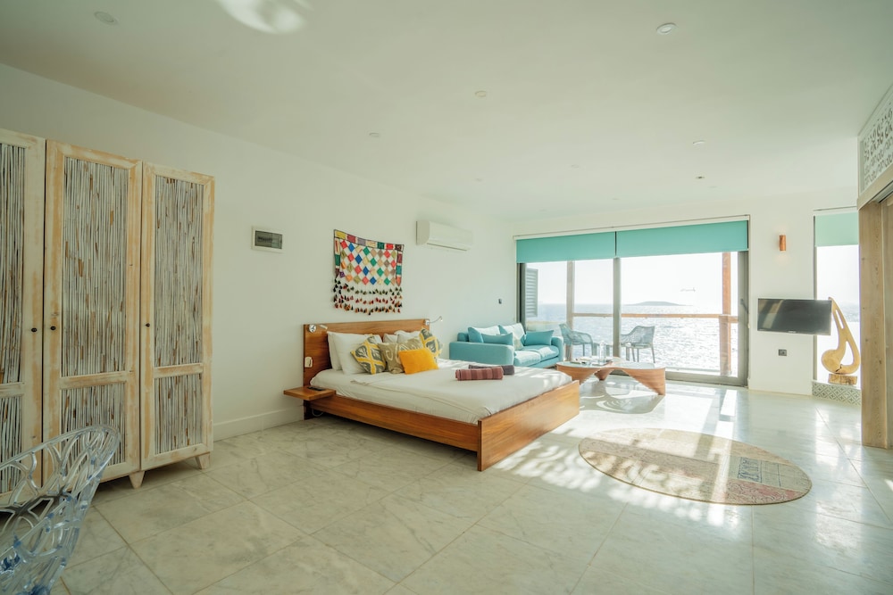Mandalina Luxury Suites 6/50