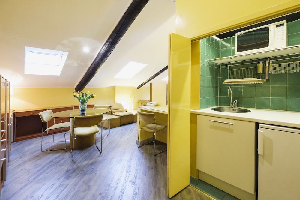 Residence Sacchi 26/80