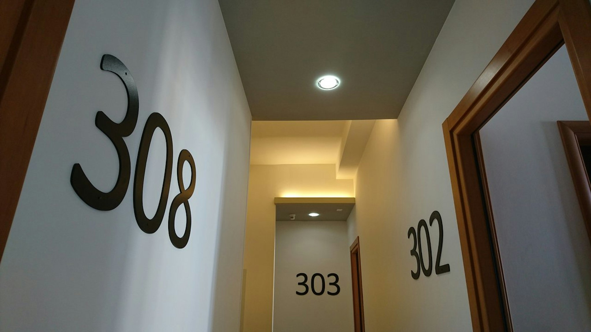 Hotel Centrale 12/19