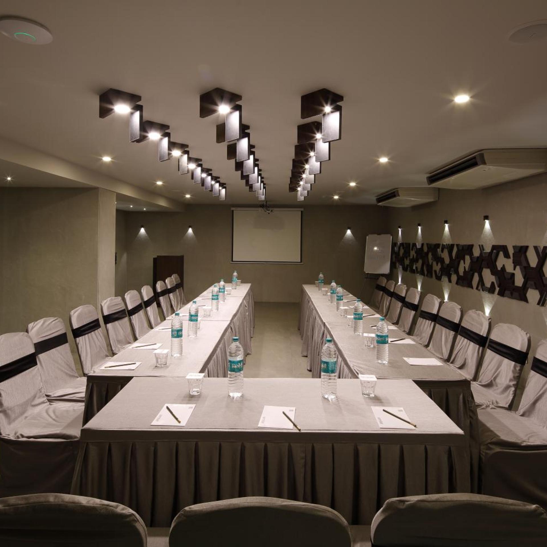 Hotel Carrefour 44/52