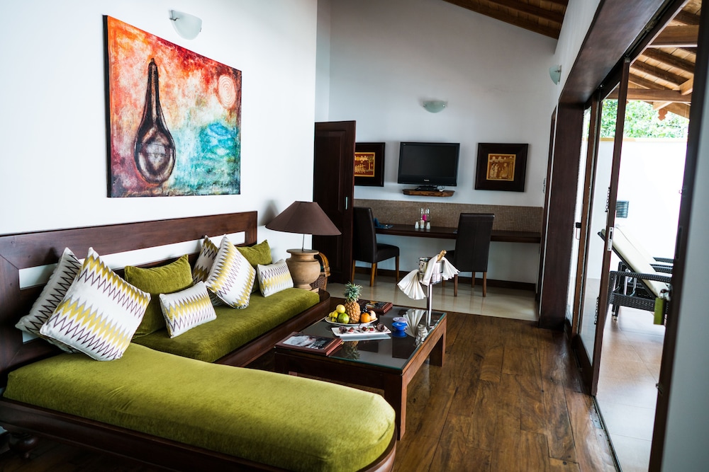 Amaya Lake 17/50