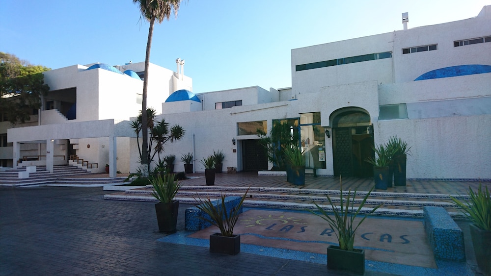 Las Rocas Resort Spa 40/50