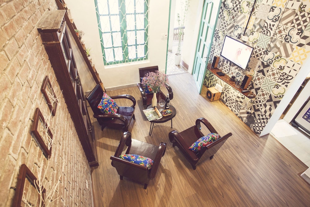 Vintage Decor Apartment Hanoi Old Town 11/18