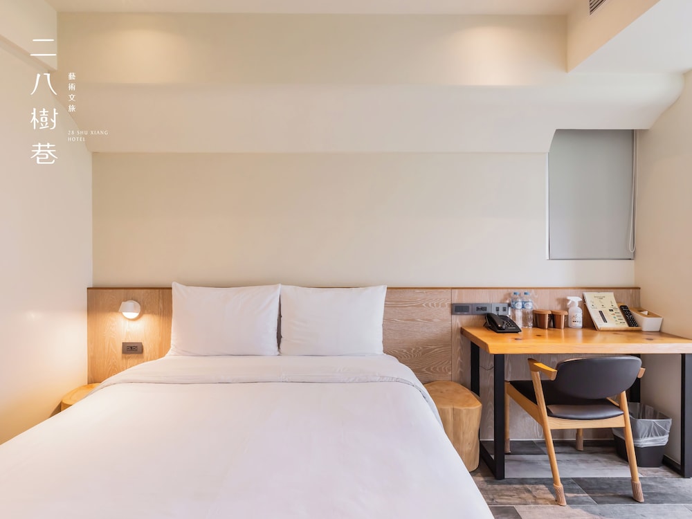 28 Shu Xiang Hotel 31/64