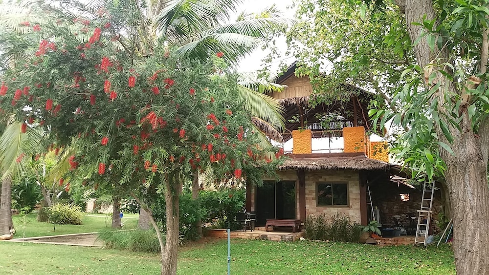 Malee Garden 44/48